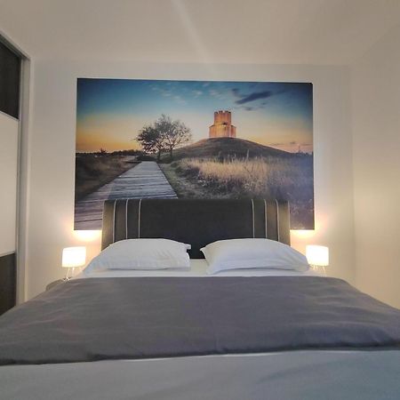 Apartment Zatonka 2 Zaton  Ngoại thất bức ảnh